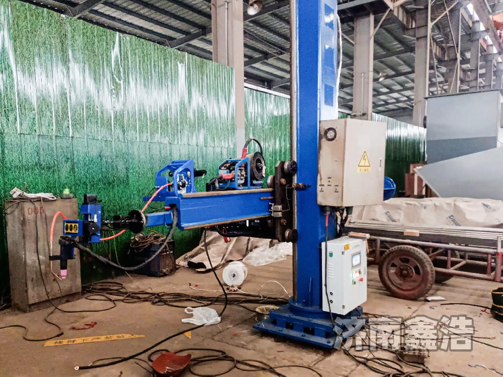 河南訂購重型焊接操作機(jī)，提高環(huán)縫自動(dòng)焊接效率